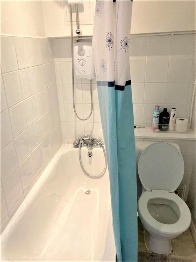 לונדון Bright & Modern Studio Flat In Paddington - Zone 1 מראה חיצוני תמונה