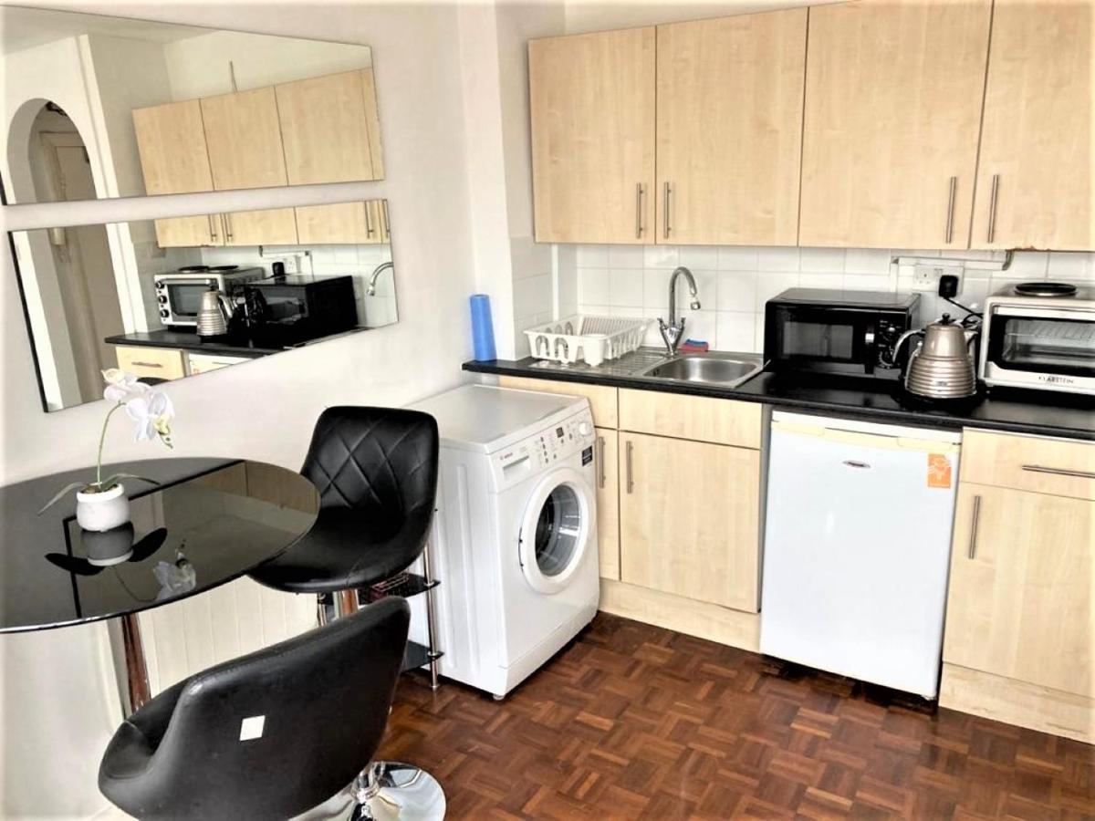לונדון Bright & Modern Studio Flat In Paddington - Zone 1 מראה חיצוני תמונה